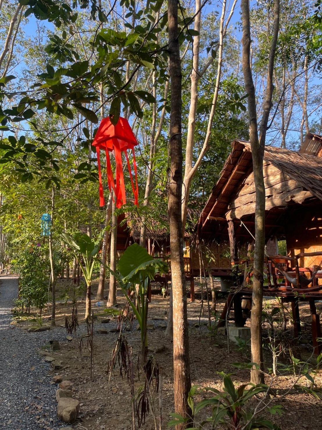 Apartamento Dahla Lanta Hut Ko Lanta Exterior foto