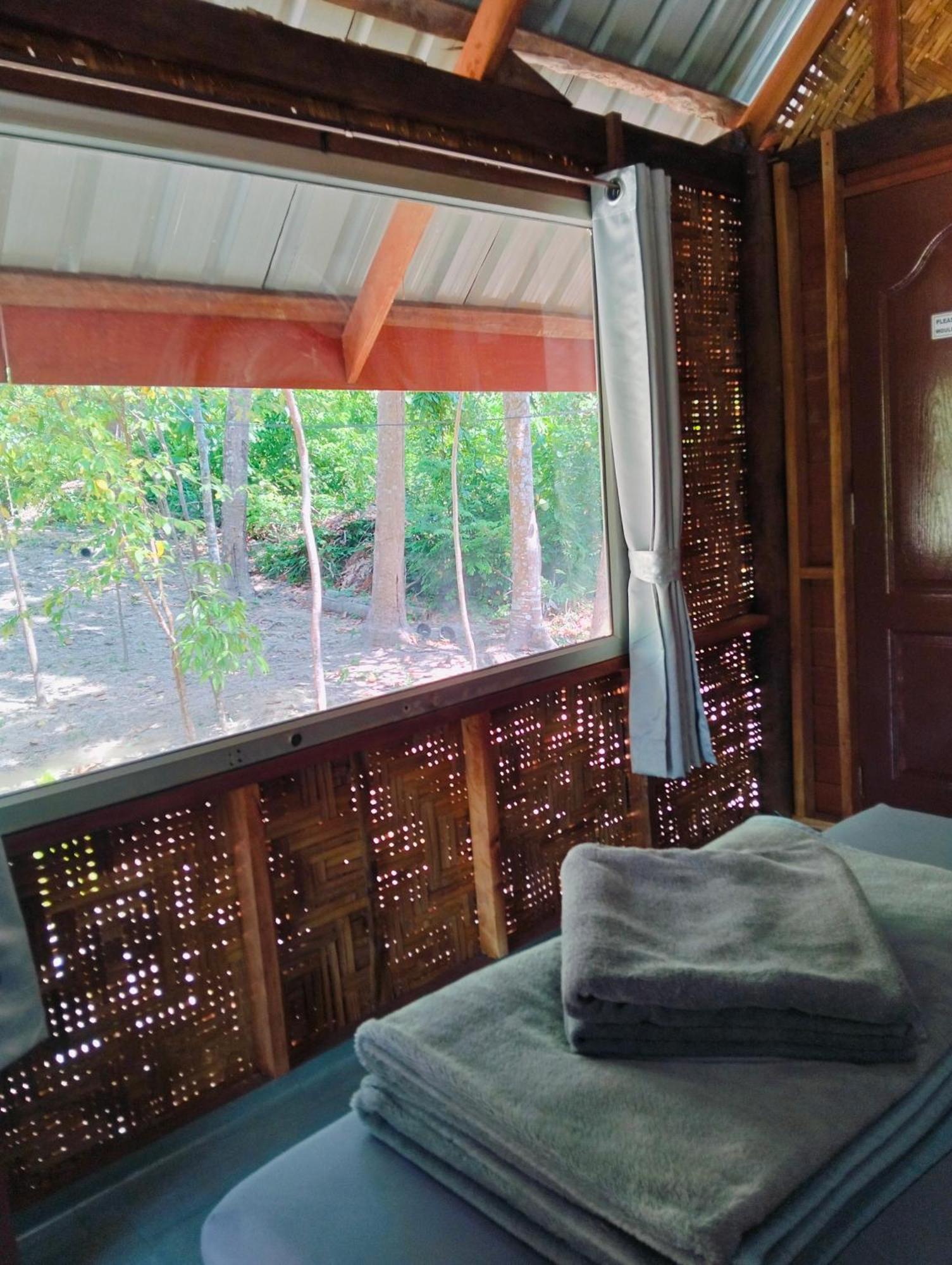 Apartamento Dahla Lanta Hut Ko Lanta Exterior foto